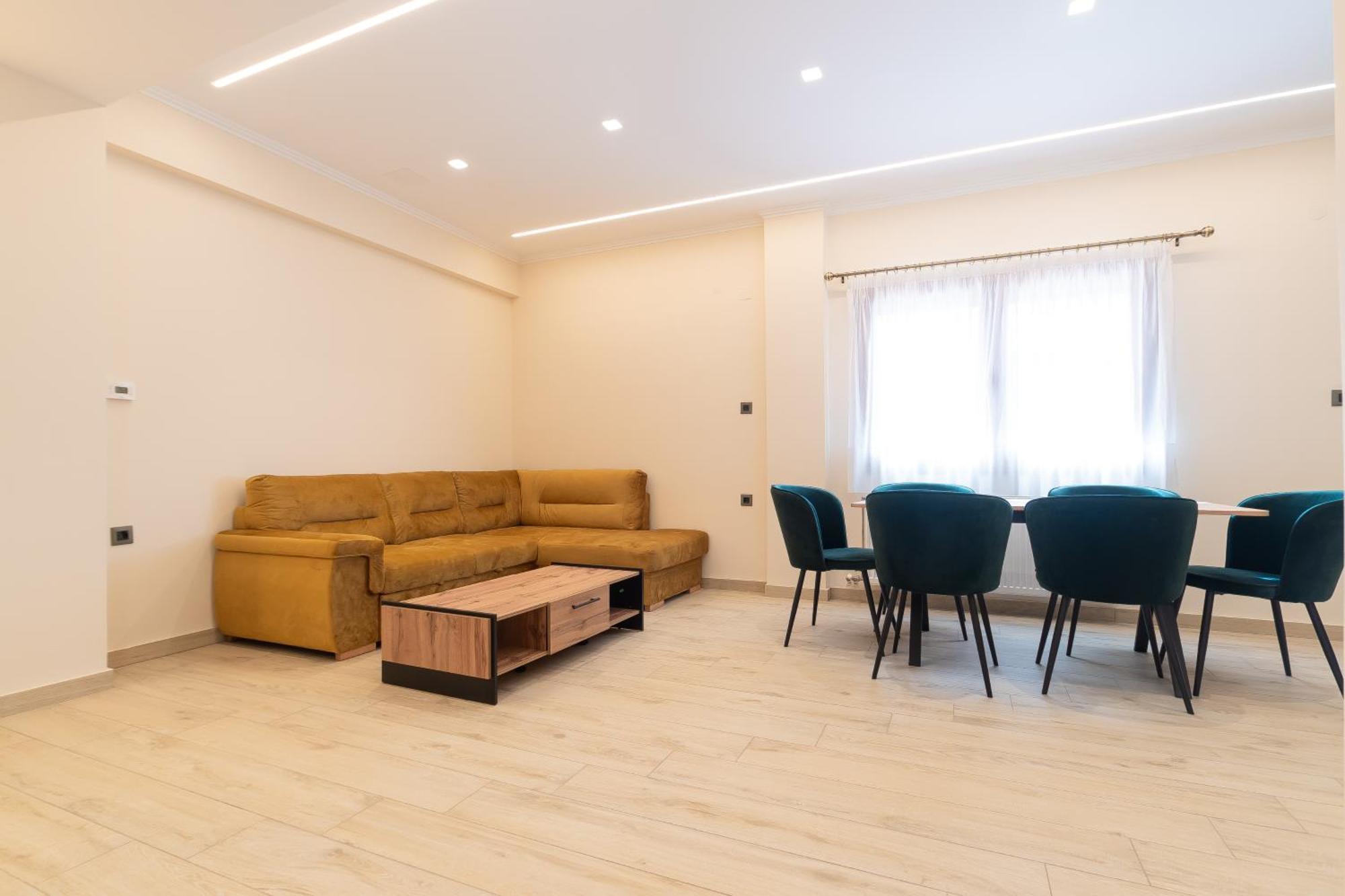 Elegance Suites ปลาตาเรีย ภายนอก รูปภาพ