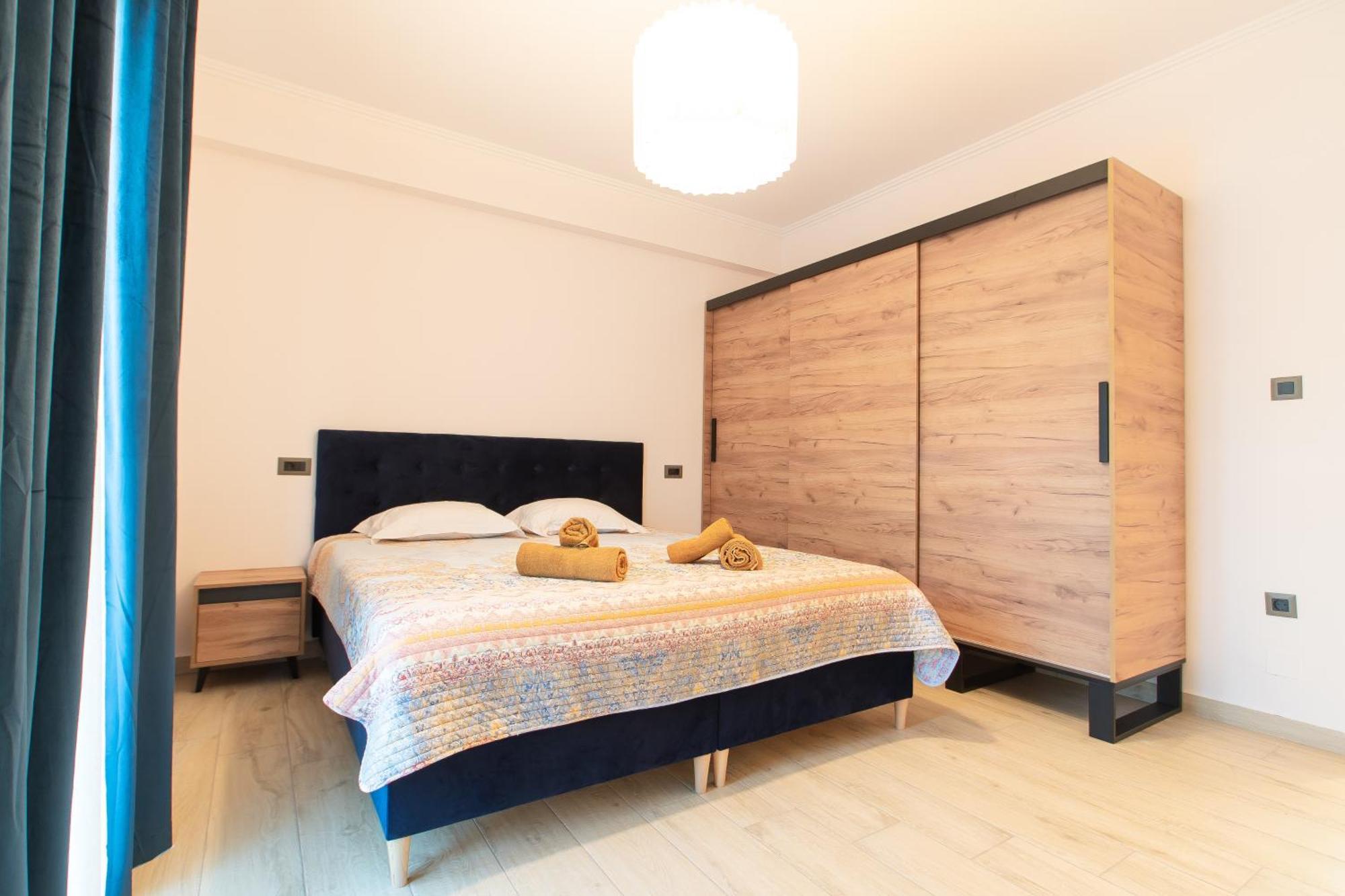 Elegance Suites ปลาตาเรีย ภายนอก รูปภาพ
