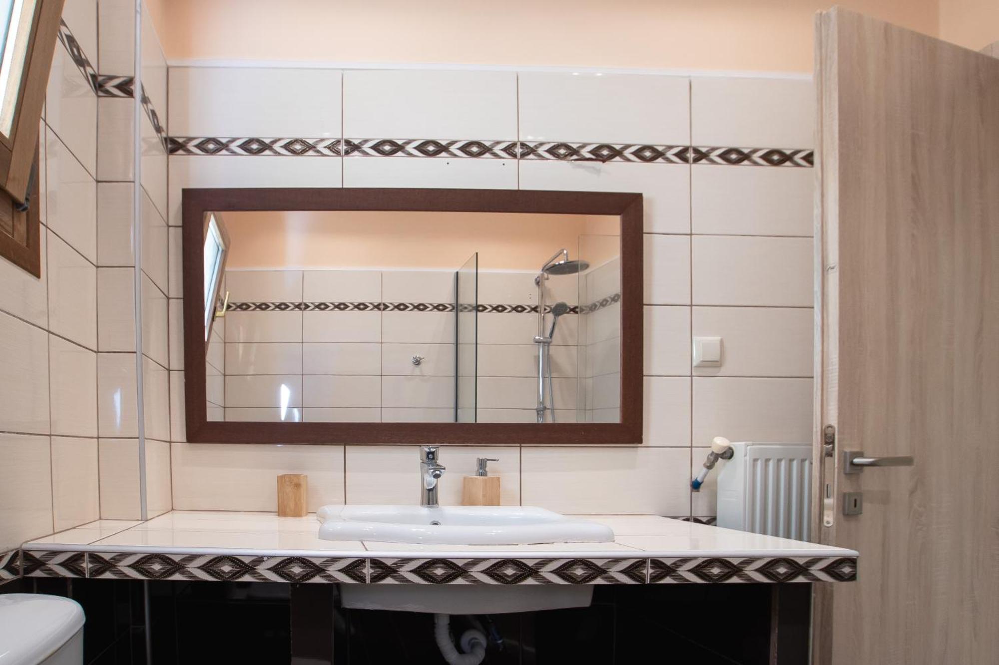 Elegance Suites ปลาตาเรีย ภายนอก รูปภาพ